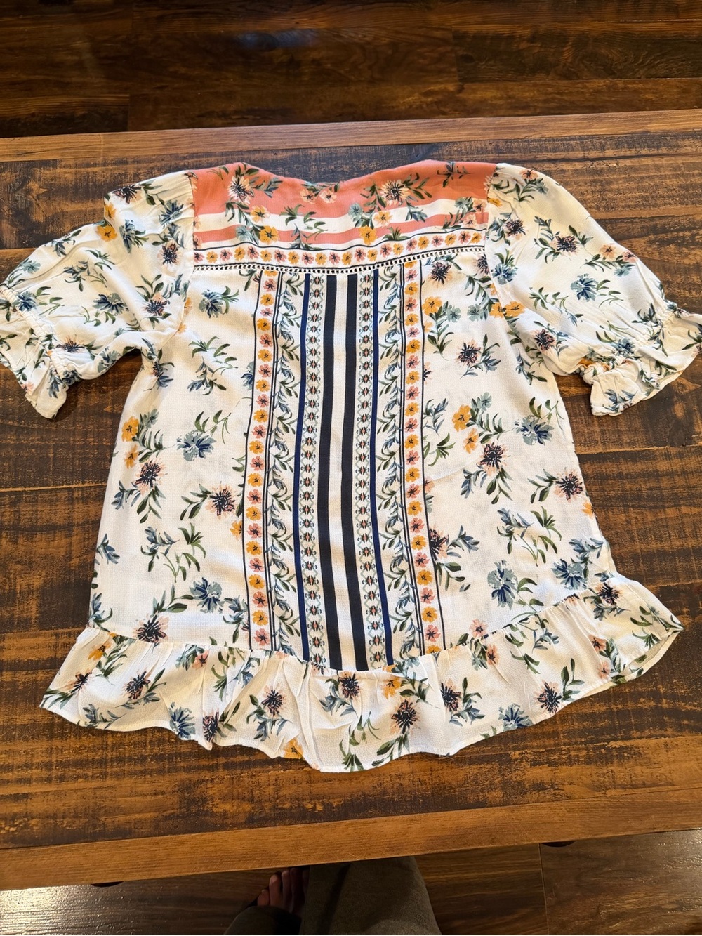 Lucky Brand Cream Floral Boho Blouse with Coral Yoke and Blue Trim - Picture 6 of 6